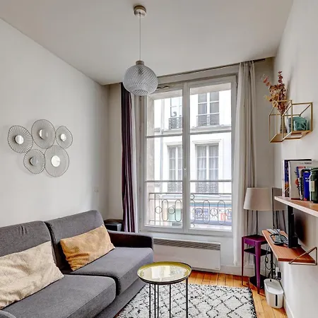 310 Suite Petit Nid Douillet Apartment In Paris Exterior photo